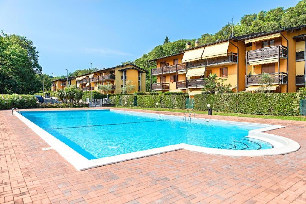 Casa Adela Apartment Desenzano del Garda Exterior foto