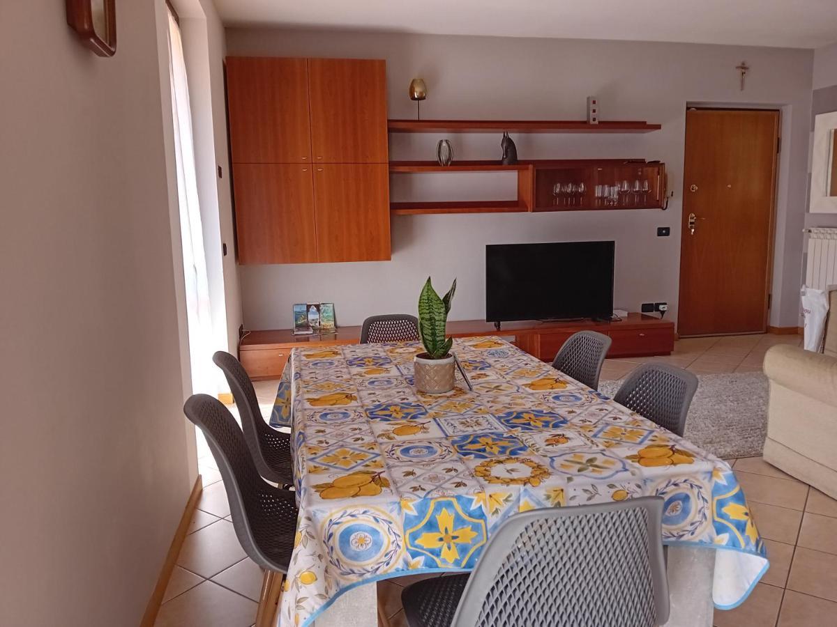 Casa Adela Apartment Desenzano del Garda Exterior foto
